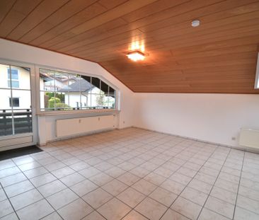 **Königswinter: Charmante Dachgeschosswohnung am Fuße des Ölbergs, ... - Photo 2