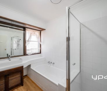 Charming, Comfortable & Convenient - Photo 3