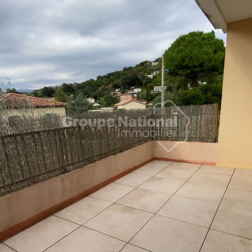 A LOUER MEUBLE / PEGOMAS / APPARTEMENT 2P DE 45M² / GARAGE, - Photo 1