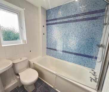 Harebell Close, Ingleby Barwick, Stockton-On-Tees - Photo 4