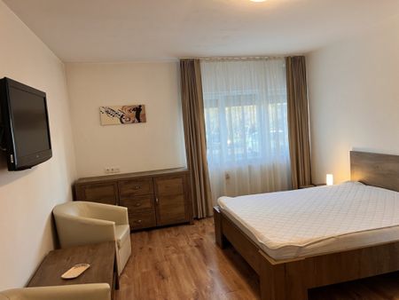 Garsoniera spațioasă 40mp anl Reșița - Fotografie 2