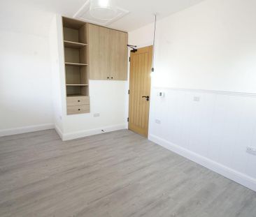 1 bedroom in a house share to rent - Photo 6