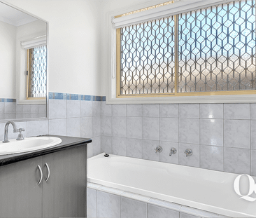 Ideal Location - Photo 3