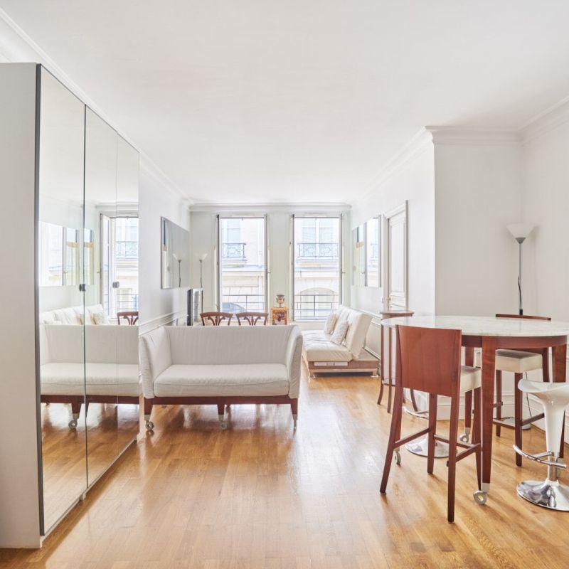 PARIS 6ème arrondissement - Location meublée - Saint Germain des Prés - Photo 1