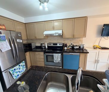 For Lease - 39 Moresby Street, Richmond Hill, Ontario - Photo 5