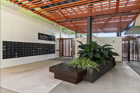 Modern Two Bedroom Apartment in Convenient Location - Photo 4