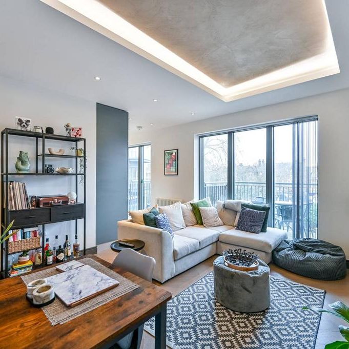 1 bedroom flat to rent - Photo 1