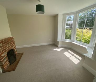 3 bedroom semi-detached house to rent - Photo 6