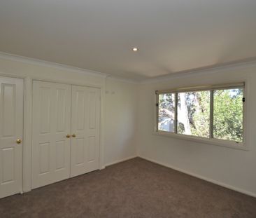 Townhouse in Ideal Location - Photo 4