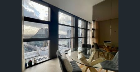 Furnished, Harbourside Apartment in the heart of City - Photo 4