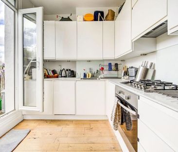 1 bedroom flat to rent - Photo 2