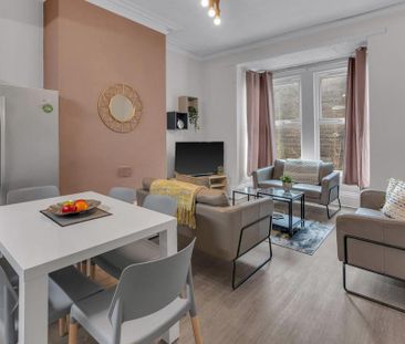 6 bedroom house to rent - Photo 1