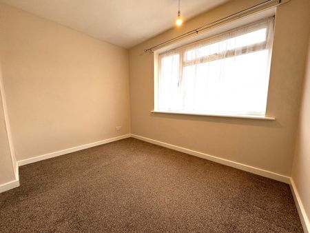 2 bedroom bungalow to rent - Photo 3