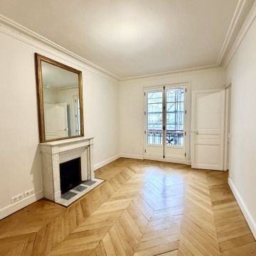 Appartement • Auteuil Nord - Photo 1