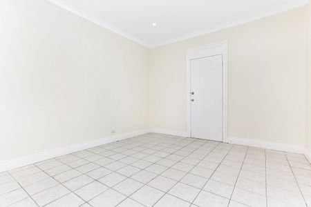 202 Parramatta Road, Stanmore NSW 2048 - House For Rent | Domain - Photo 2
