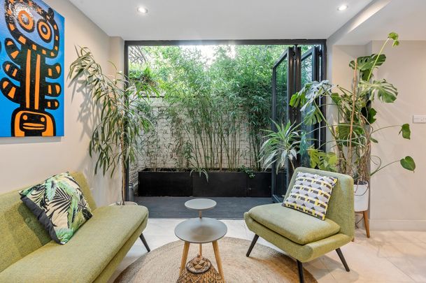 3 Bed Maisonette, East Tenter Street, E1 - Photo 1