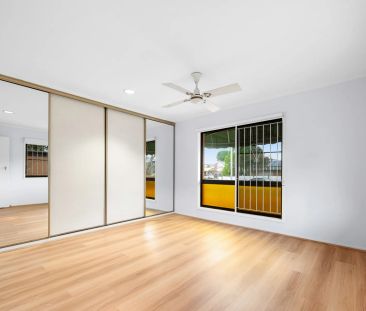 Low Maintenance Family Home - Photo 4