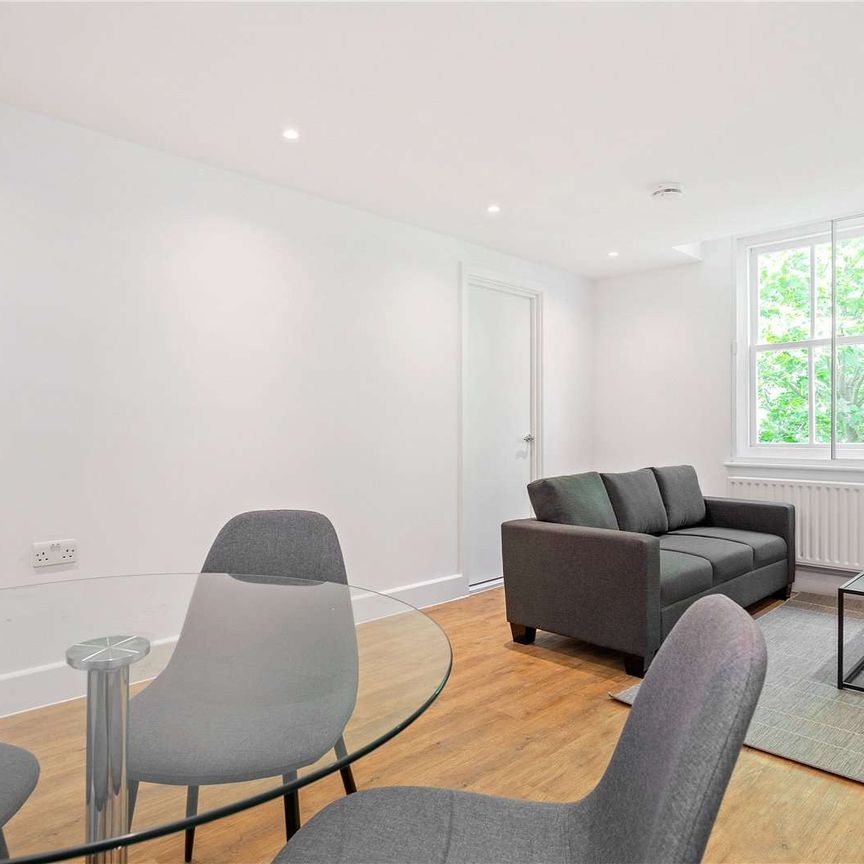 A good sized one bedroom apartment close to Angel Station - Photo 1