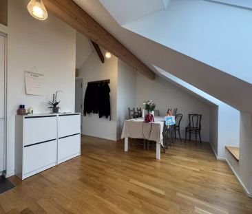 Bel appartement de 3 pièces dans les combles avec poutres apparentes - Photo 5