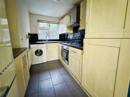 1 bedroom flat to rent - Photo 4