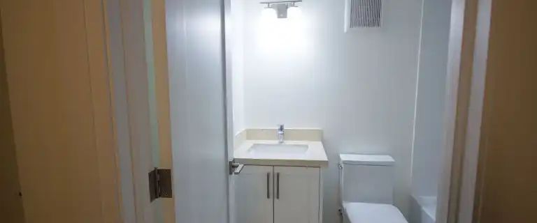 A cozy 1 bedroom rental in East Toronto, this fully renovated one-bedroom baseme | Toronto - Photo 1