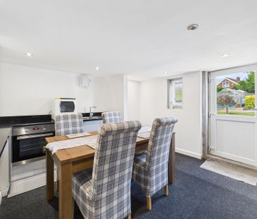 23 Seagrave Road, S12 - Photo 6