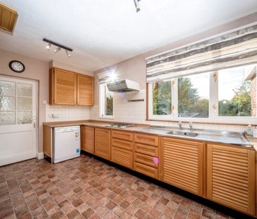 4 bedroom house to rent Kimbolton Road, Bedford, MK41 - Photo 6