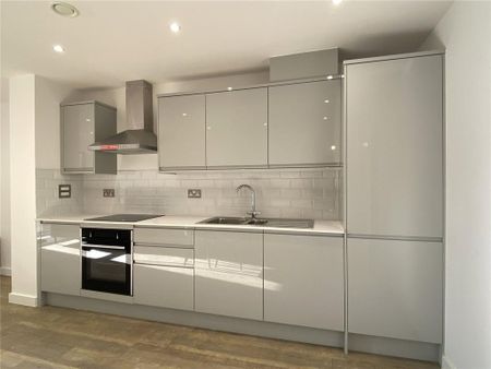 2 bedroom apartment to rent - Photo 5