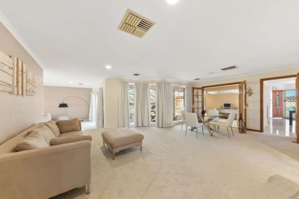 Spacious Family Home - Photo 1