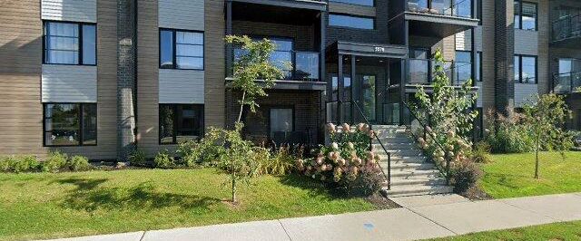 2 CH - 1 SDB - Sherbrooke - $1,575 /mo - Photo 1