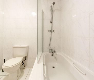 5 bedroom maisonette to rent - Photo 2