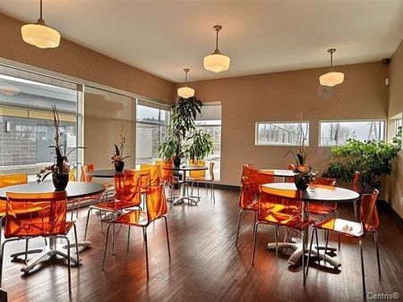 639 Rue Robert Élie - Photo 5