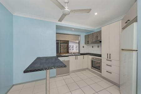 47 Powell Street, Wulguru. - Photo 2