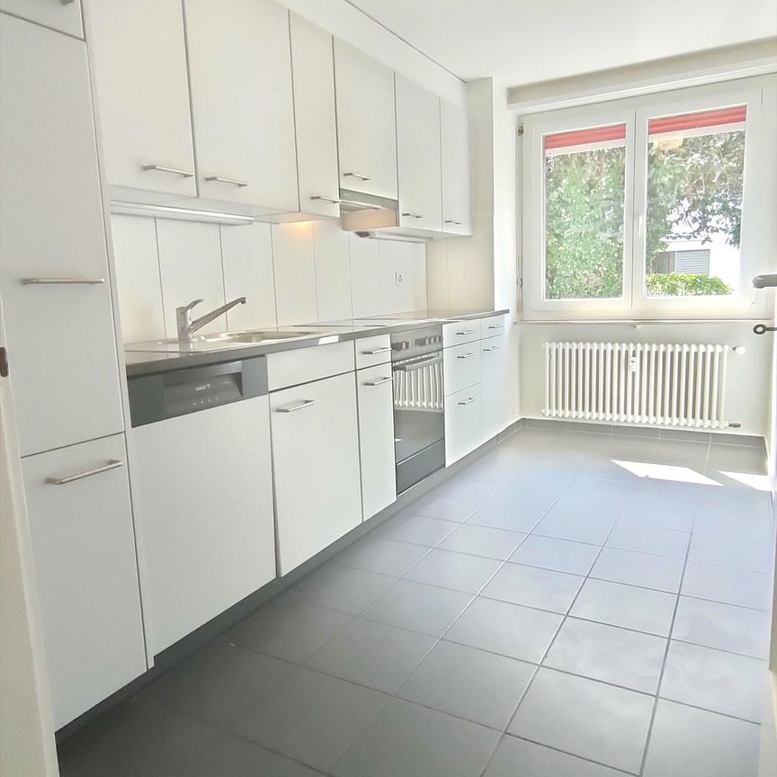 "Zentrale Wohlfühloase: Ideal für Singles und Paare" - Photo 1