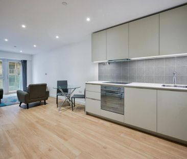 Studio to rent - Photo 3
