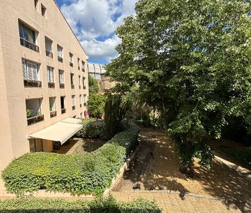 A LOUER - AIX EN PROVENCE - STUDIO MEUBLE EN CENTRE VILLE AVEC CAVE - Photo 4