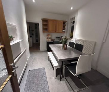 Room in a Shared House, Windsor Road, M25 - Photo 2