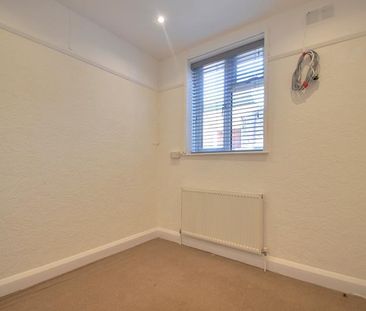 2 bedroom apartment - Photo 4