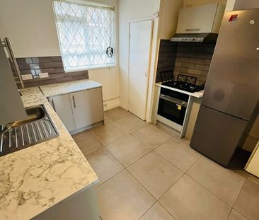 Room in a Shared Flat, Stunning Double Room In Camberwell, SE5 - Photo 4