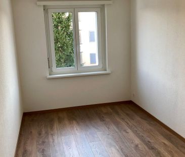 Zentrale Wohnung - Nähe Sternen Oerlikon - Foto 2