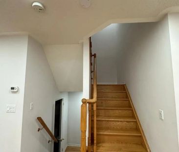 15 LOTUS STREET - Photo 6