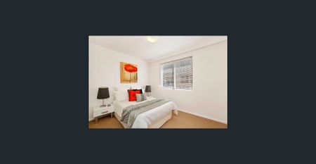 Light-Filled 1-Bedroom Gem in the Heart of Armadale - Photo 4