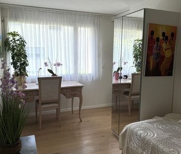 21/2-ROOM APARTMENT IN RAPPERSWIL (SG), FURNISHED, TEMPORARY - Foto 5