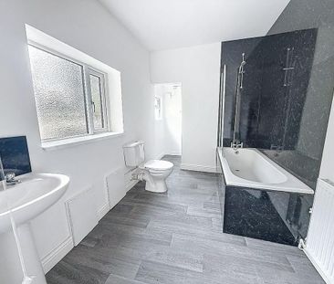 2 bedroom terraced house to rent - Photo 6