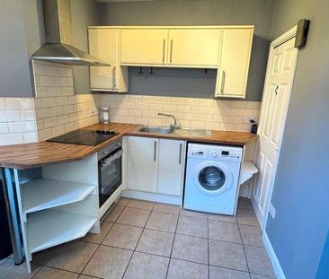 Glebe Road, Nuneaton, CV11 - Photo 5