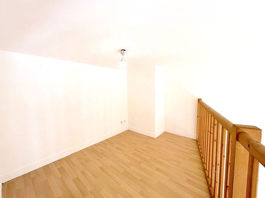 A LOUER APPARTEMENT 2 PIÈCES AVEC MEZZANINE- CAVIGNAC CENTRE - Photo 1