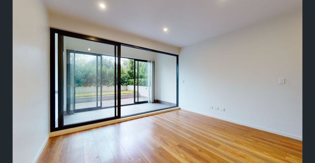 Stylish, Practical and with lovely open features - Photo 1