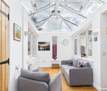 2 bedroom semi-detached house to rent - Photo 4