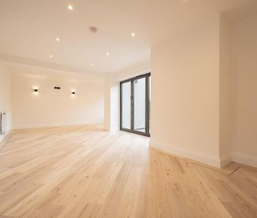 4 bedroom link detached house to rent - Photo 1