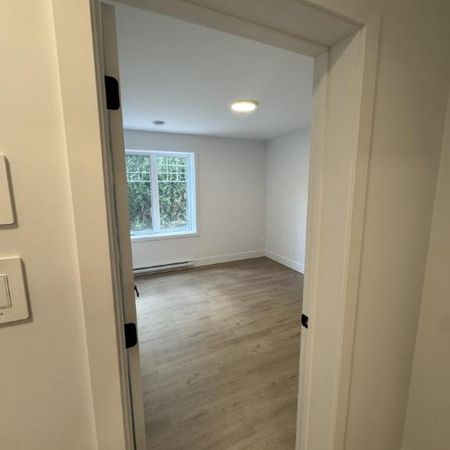 4 1/2 - Sherbrooke - 1 488 $/mois - Photo 4